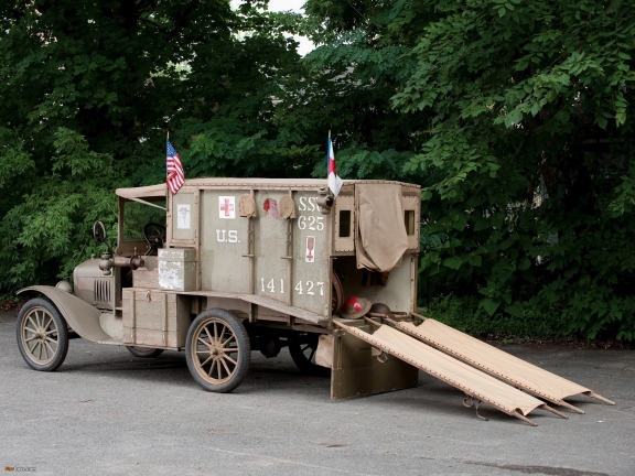 1917 ambulance